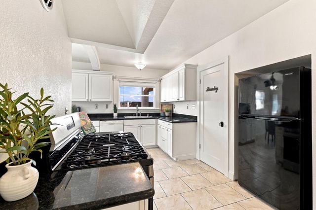 1033 Villa Avenue, San Jose, CA 95126