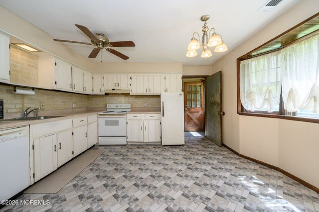 839 Bowman Road, Jackson, NJ 08527