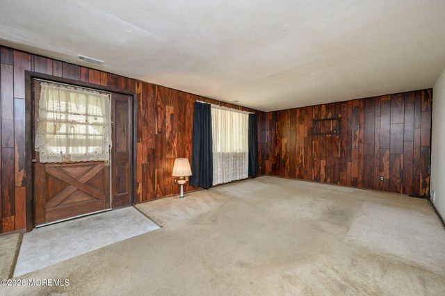 839 Bowman Road, Jackson, NJ 08527