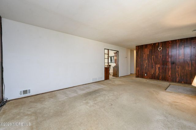 839 Bowman Road, Jackson, NJ 08527