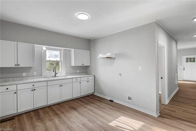 1226 23rd Street, Winston-salem, NC 27105