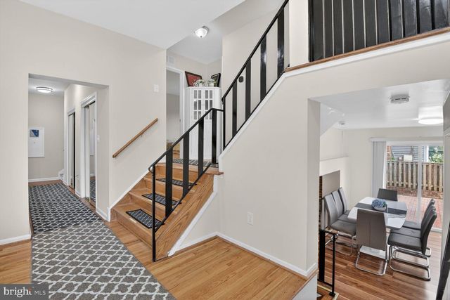 2000 MCAULIFFE DR, Rockville, MD 20851