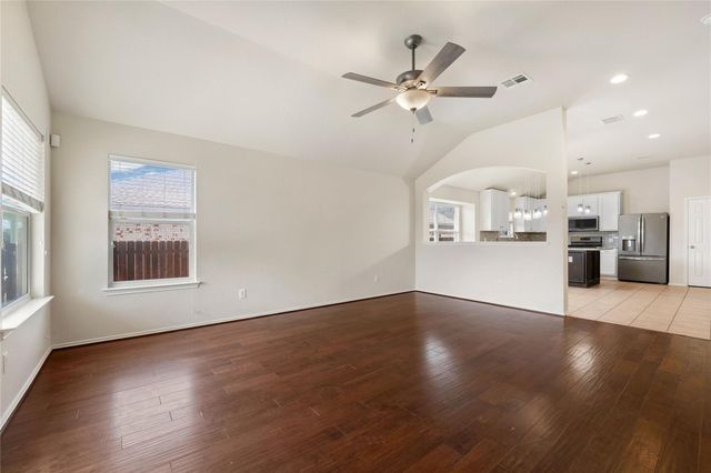 3005 Hawks Swoop TRL, Pflugerville, TX 78660