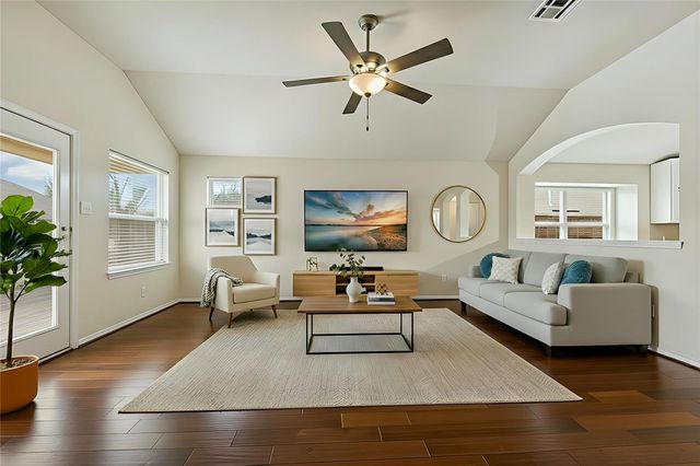 3005 Hawks Swoop TRL, Pflugerville, TX 78660