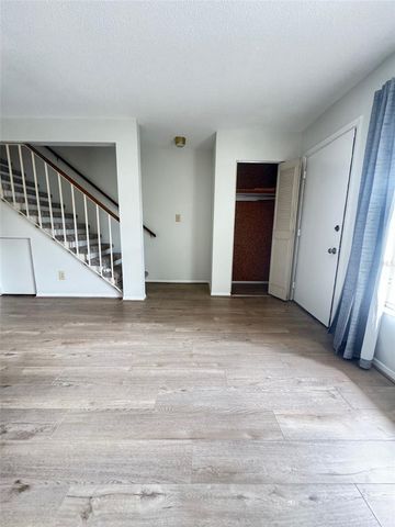 210 ELLIOT AVENUE 135, Sarasota, FL 34232