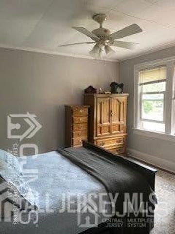 29 Plainfield Avenue, Metuchen, NJ 08840