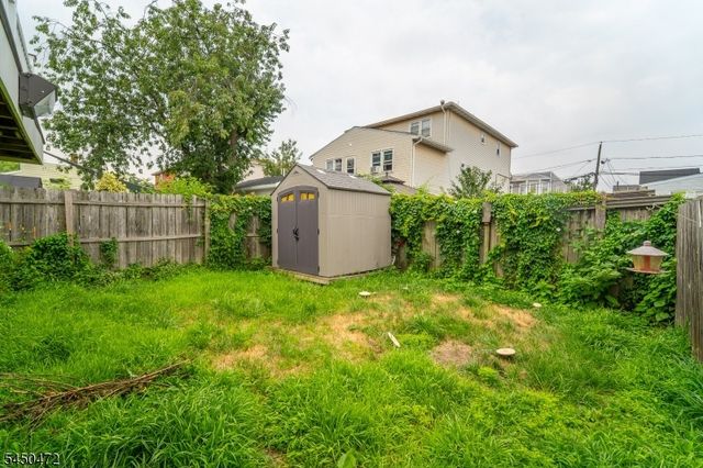 190 Devon Ter, Kearny Town, NJ 07032