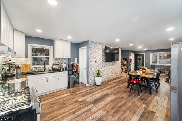 190 Devon Ter, Kearny Town, NJ 07032