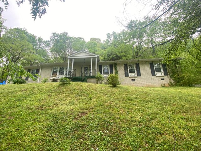 2705 Hillsboro Rd, Brentwood, TN 37027