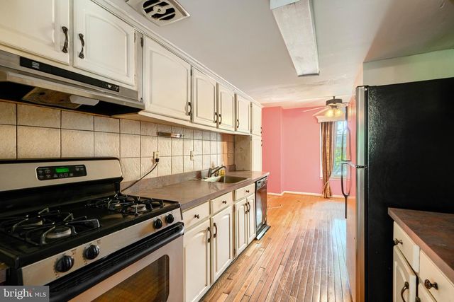 5958 WESTCHESTER PARK DR, College Park, MD 20740