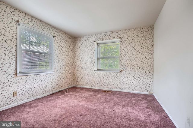 5958 WESTCHESTER PARK DR, College Park, MD 20740