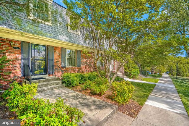 5958 WESTCHESTER PARK DR, College Park, MD 20740
