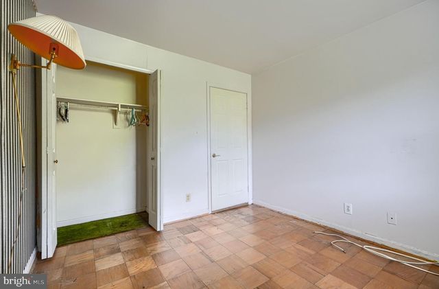 5958 WESTCHESTER PARK DR, College Park, MD 20740