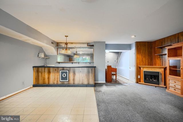 5958 WESTCHESTER PARK DR, College Park, MD 20740