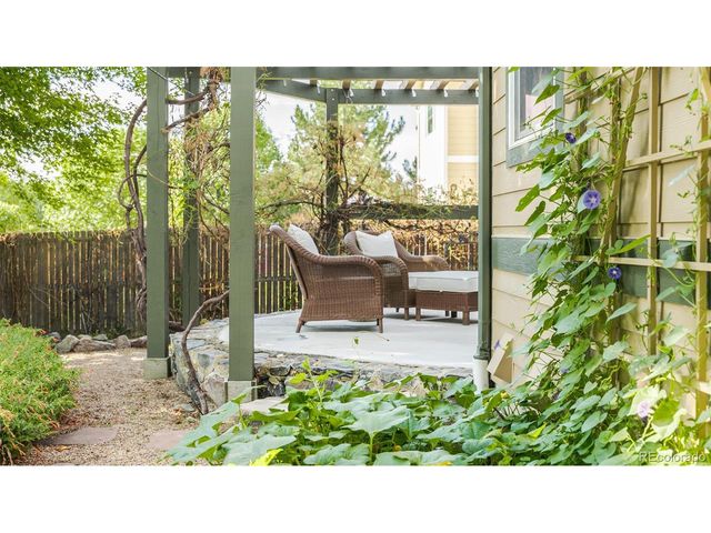 5334 Owens St, Arvada, CO 80002