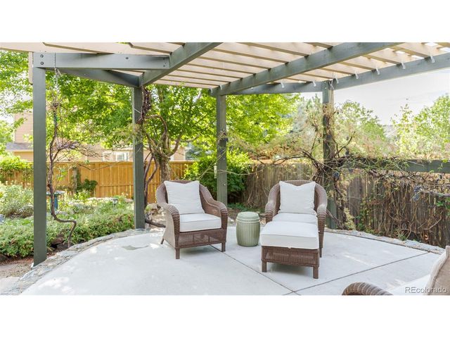 5334 Owens St, Arvada, CO 80002