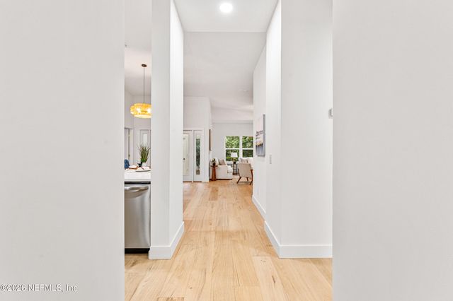 1872 OCEANSIDE Lane, Fernandina Beach, FL 32034