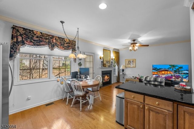 9 Goffle Brook Ct, Hawthorne Boro, NJ 07506