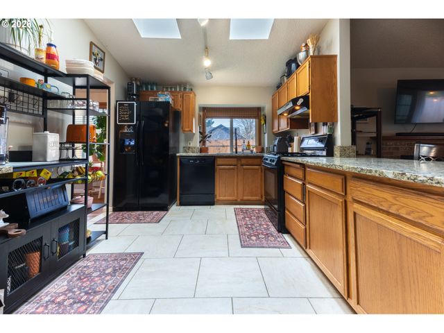 2811 Ne 86TH Cir, Vancouver, WA 98665