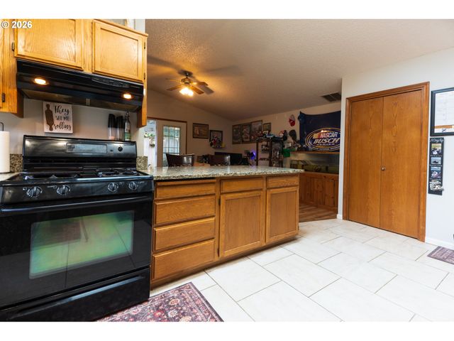 2811 Ne 86TH Cir, Vancouver, WA 98665