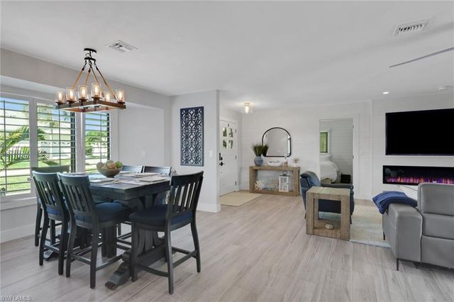 27129 Holly LN, Bonita Springs, FL 34135