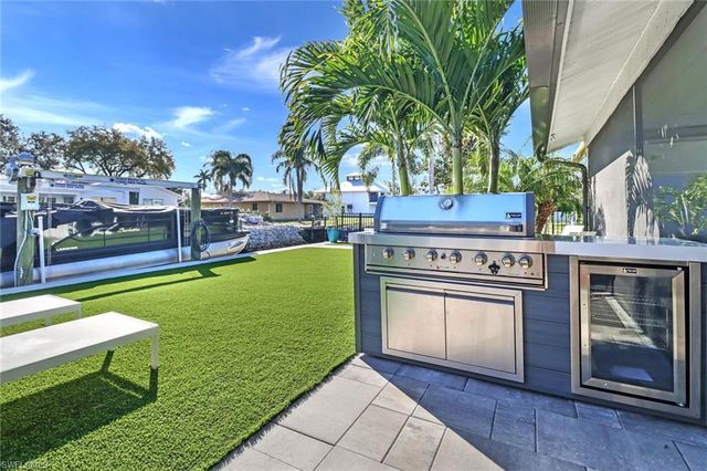 27129 Holly LN, Bonita Springs, FL 34135