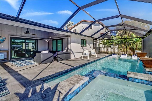 27129 Holly LN, Bonita Springs, FL 34135