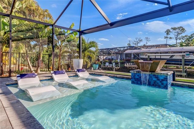 27129 Holly LN, Bonita Springs, FL 34135