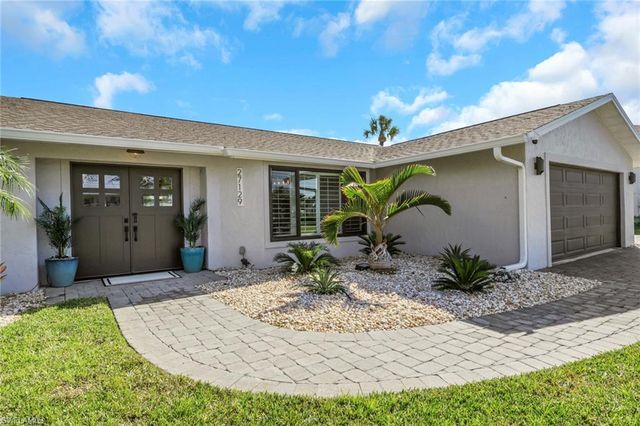27129 Holly LN, Bonita Springs, FL 34135