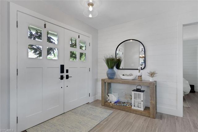 27129 Holly LN, Bonita Springs, FL 34135