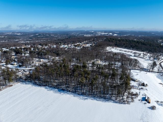 82 Dodge Hill Rd, Sutton, MA 01590