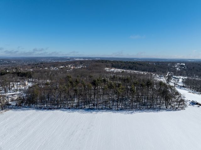 82 Dodge Hill Rd, Sutton, MA 01590