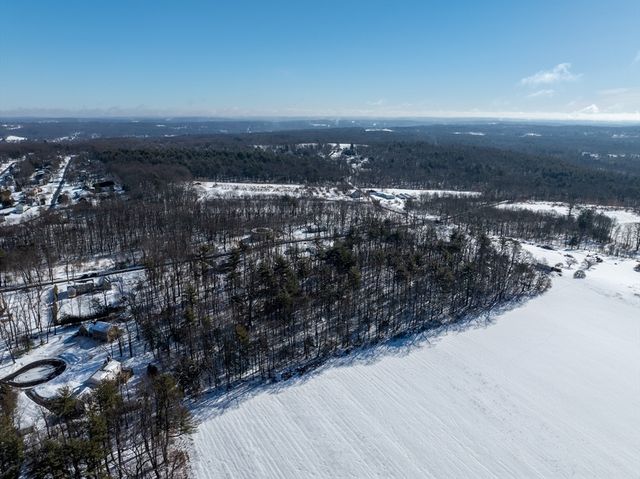 82 Dodge Hill Rd, Sutton, MA 01590