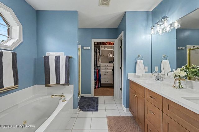 4314 Pleasant Glen Dr, Louisville, KY 40299