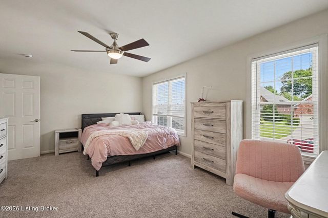 4314 Pleasant Glen Dr, Louisville, KY 40299