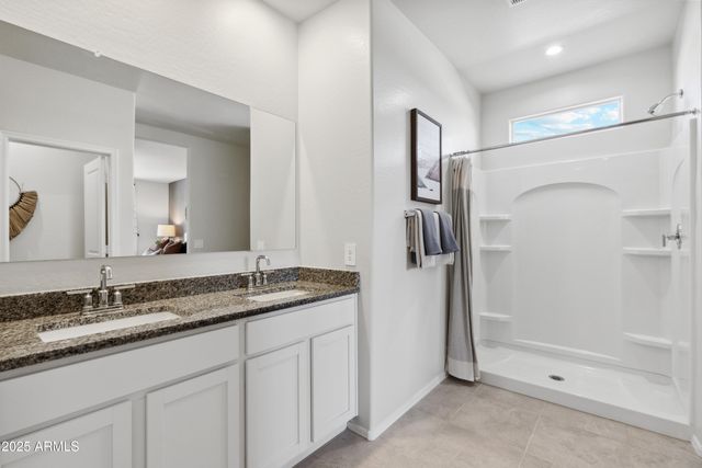 1598 W HESS Avenue, Coolidge, AZ 85128