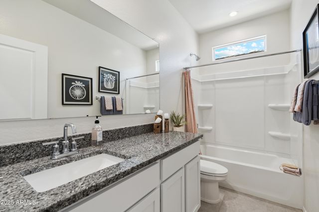 1598 W HESS Avenue, Coolidge, AZ 85128