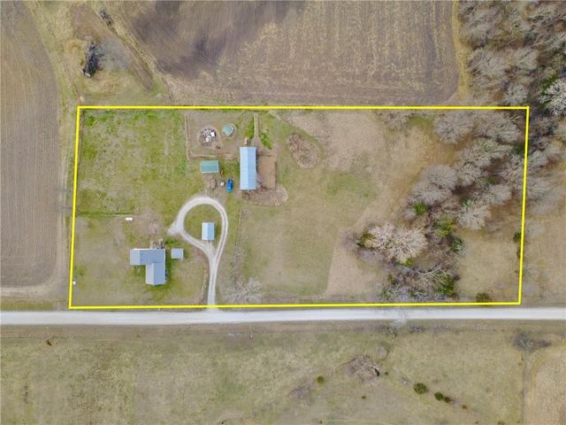 24353 300th Street, Jamesport, MO 64648
