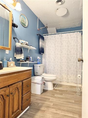 24353 300th Street, Jamesport, MO 64648