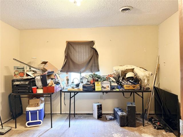 24353 300th Street, Jamesport, MO 64648