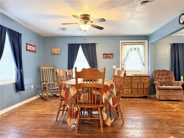 24353 300th Street, Jamesport, MO 64648