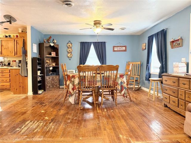 24353 300th Street, Jamesport, MO 64648