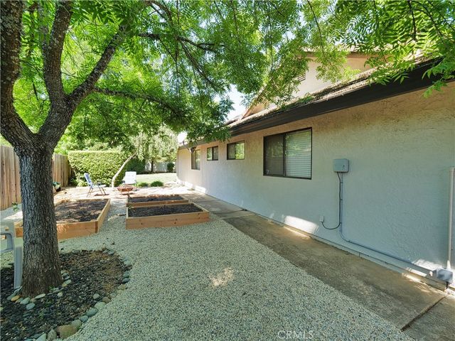 2880 Springburn Way, El Dorado Hills, CA 95762