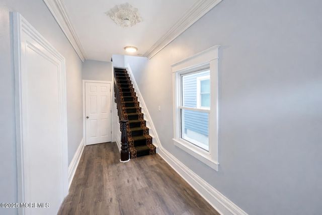 23 Rector Place B, Red Bank, NJ 07701