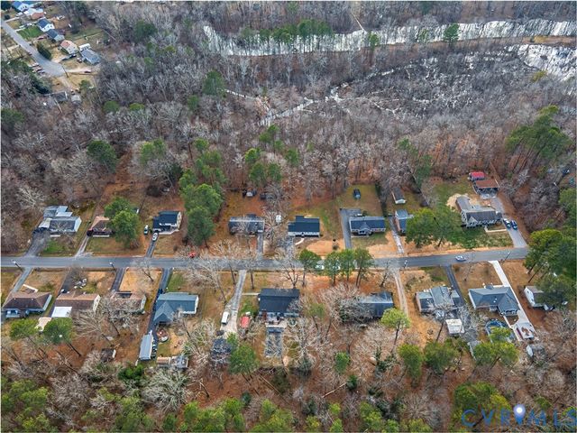 21116 Warren Ave, Chesterfield, VA 23803