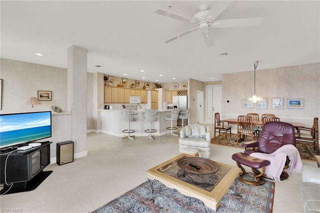 9101 Southmont CV # 202, Fort Myers, FL 33908