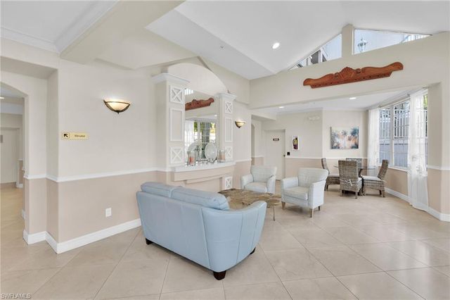 9101 Southmont CV # 202, Fort Myers, FL 33908