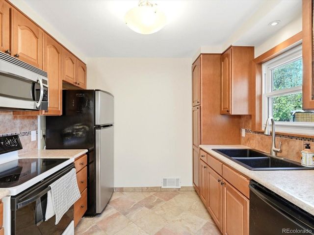 1440 S Hudson St, Denver, CO 80222
