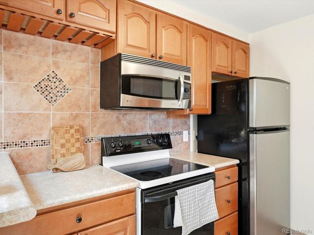 1440 S Hudson St, Denver, CO 80222