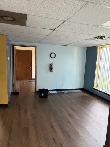 9125 Belden Avenue, Franklin Park, IL 60131